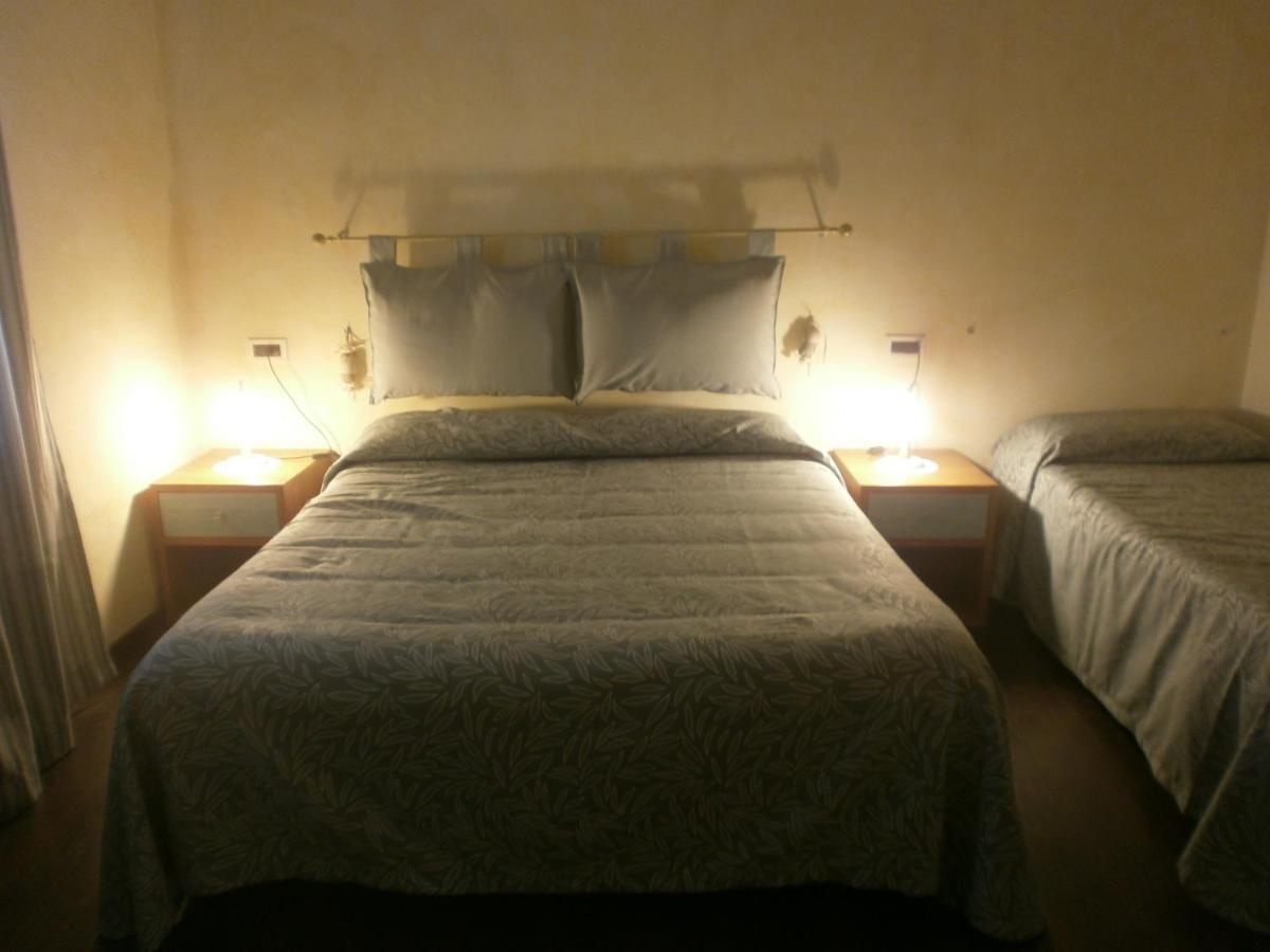 Albergo Vecchio Pavone Borgaro Torinese Exteriör bild