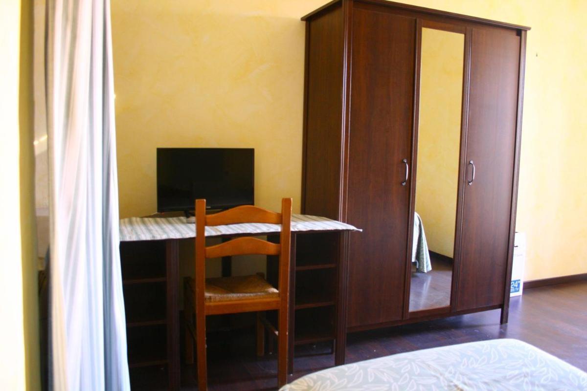 Albergo Vecchio Pavone Borgaro Torinese Exteriör bild
