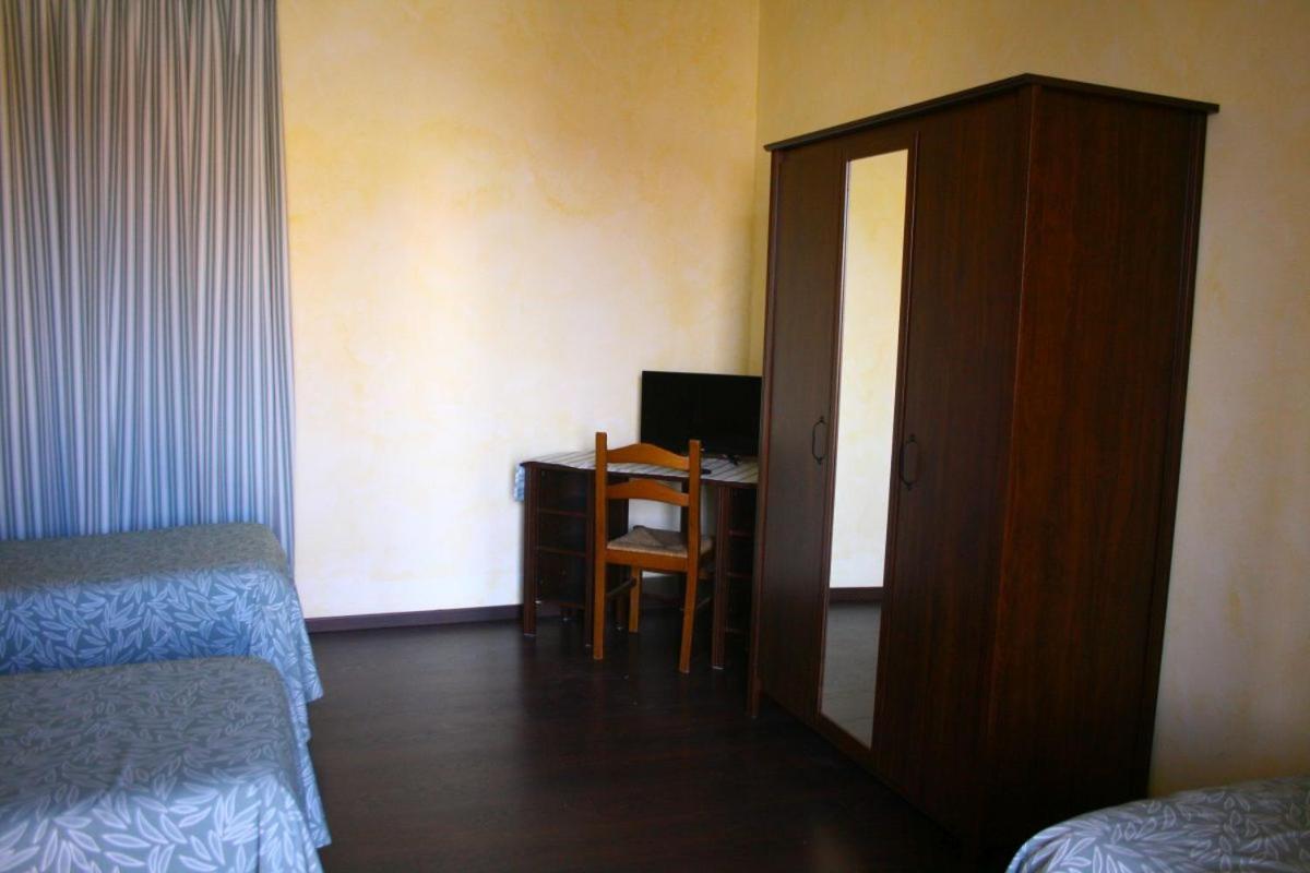 Albergo Vecchio Pavone Borgaro Torinese Exteriör bild